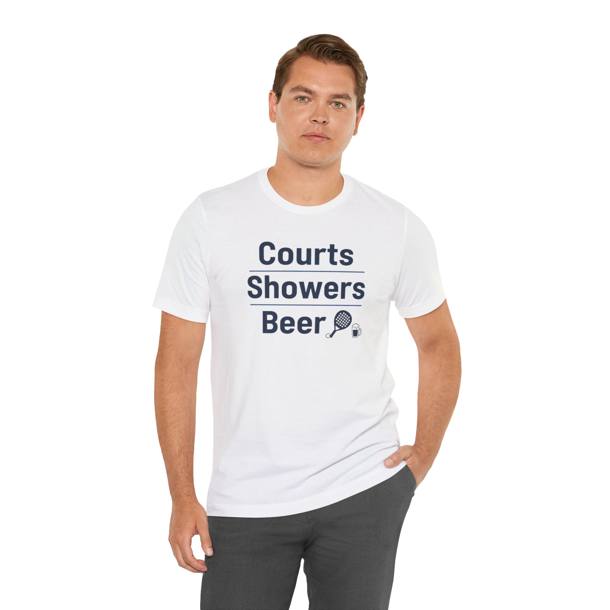 T-shirt Padel Originale "Courts Showers Beer" | Idea Regalo Padelista, Maglietta Uomo Donna