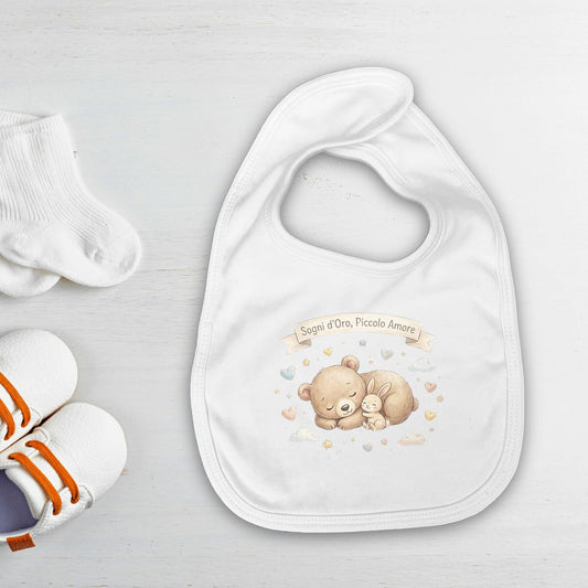 Bavaglino per neonato bianco in cotone biologico con stampa orsetto e coniglietto che dormono, chiusura velcro, accessorio pappa sostenibile Pianeta Wow.
